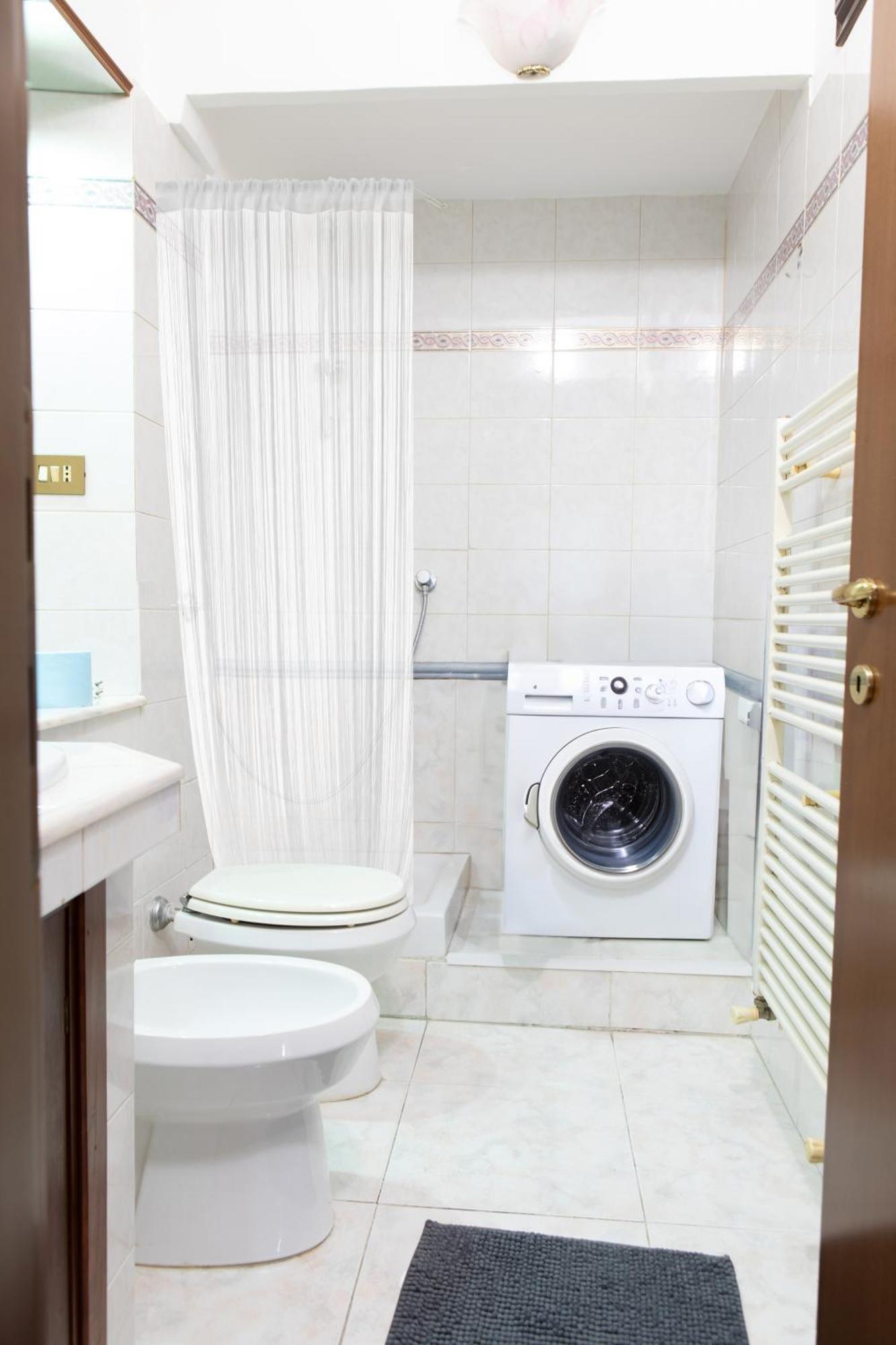Casa Vitelli - Centro Storico A Due Passi Da Tutto Apartment Terracina Ngoại thất bức ảnh